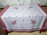 Ręcznie haftowany obrus140x125