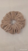 Gumka DO włosów scrunchies welur beż