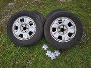 Koła Felgi opony wilosezonowe Dacia Duster Continental 215/65R16