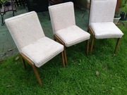 Krzesła PRL po lekkiej renowacji