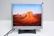 Monitor BENQ FP17G+ 1280x1024 z okablowaniem