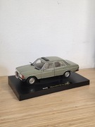 model REVELL Mercedes 240D W123 1:18