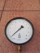 Manometr kontrolny wzorcowy 0-10MPa kl. 0.4