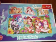 Puzzle 200 elem.  EnchanTimals, niezwykły świat, kolorowe