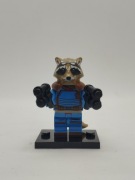 Minifigurka Rocket jasny strój z świata Marvel Kompatybilna z LEGO