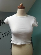 biały crop top  