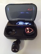 Zestaw bezprzewodowych słuchawek dousznych M-20