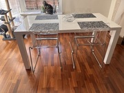 Stylowe krzesła marki Kler w bardzo dobrym stanie