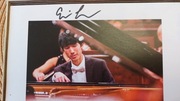 Eric Lu zdjęcie z autografem, laureat 1 nagrody w konkursie pianistycznym 
