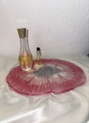 Ekskluzywna różowa podstawka na perfumy 