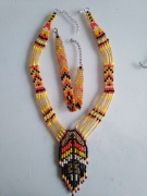 Naszyjnik z koralików 