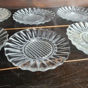 Zestaw szklanych talerzyków 16 szt. / spodeczków deserowych – styl Vintage