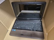 Laptop : Samsung Notebook NP-R540