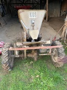 Kos/rozsiewacz do nawozu