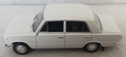 Łada 2101 - Kultowe auta z PRL model 1:43 + gazetka z 2009 #21