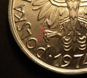 destrukt - 2 zł złote 1974 JAGODY - wykruszenie stempla + pęknięcia stempla