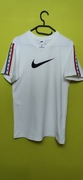 Koszulka t-shirt firmy Nike Repeat Pack biały z czarnym logo x 2