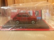 Polski FIAT 126P FL - 1:24 Kultowe Samochody PRL-u Nr. 77