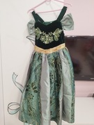 Piękna suknia rozmiar 122