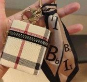 etui na słuchawki, kluczyki