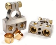 Klemy akumulatora, duże, ozdobne,z osłonami, tuning, audio