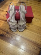 Sandały damskie na słupku