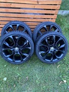 Sprzedam ładnie felgi z oponami