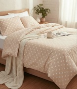 Pościel beżowa serca 20x220 bawełna