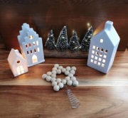 Szpic, czub, drewniana gwiazda z kulek na choinkę