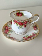 Filiżanka i Spodek Elizabethan Fine Bone China „Georgian Rose”