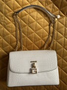 Torebka GUESS biała 