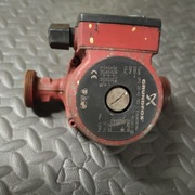 Grundfos UPS 25-40 pompa pompka obiegowa do CO 