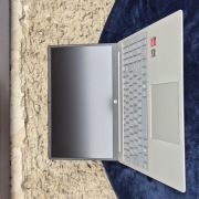 HP 15 Ryzen 7-5825U/32GB/512/Win11