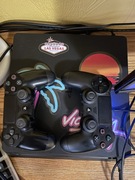 playstation 4 slim 1Tb