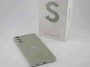 Samsung Galaxy S21 FE 6/128 zielony pudełko sprawny małe pęknięcie