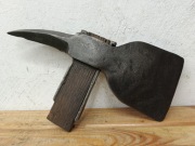 Stara  siekiera 2905g. Topór strażacki ładny stan 