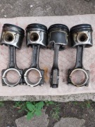 Tłoki z korbowodami Kia Sorento 2.5 CRDI 170km 