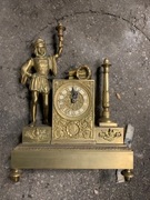 Zabytkowy zegar kominkowy 