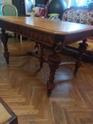 Stary dębowy stół