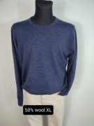 Granatowy sweter męski wełniany  XL klasyczny 