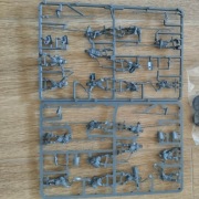 Middle-Earth Strategy Battle Game: 20x Uruk-hai Warriors