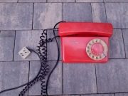 Telefon RWT TELKOM TULIPAN na tarczę z czasów PRL