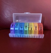 Opakowanie na tabletki organizer na leki pills case cały tydzień nowy