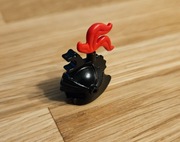 LEGO Castle hełm / kask czarny z czerwonym piórem