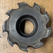 Głowica frezarska z płytkami ośmiokątnymi fi 125