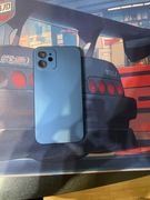 Niebieskie etui iPhone 12