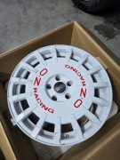 OZ Rally Racing 5x114.3 18x8 ET45 18" felga alufelga