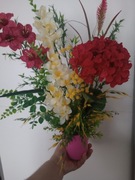 Stroik, dekoracja wiosenną,świąteczna z kwiatów sztucznych,obciążona,grób 