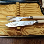 Zabytkowe sztućce platerowane