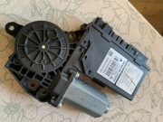 SILNICZEK SZYB LEWY PRZÓD AUDI A4 B7 8E1959801H